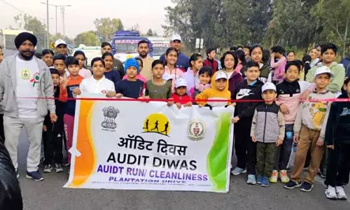 JAMMU: प्रधान महालेखाकार कार्यालय ने ‘ऑडिट रन’ का आयोजन किया JAMMU: प्रधान महालेखाकार कार्यालय ने ‘ऑडिट रन’ का आयोजन किया