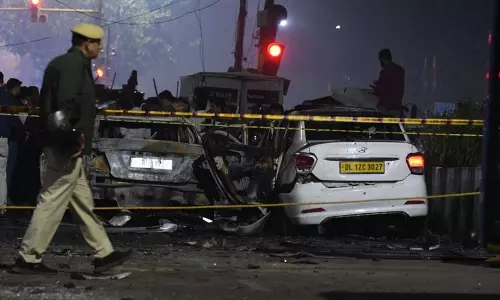 व्हाइट-कॉलर टेरर जांच डॉक्टरों का कट्टरपंथ 2019 में सोशल मीडिया पर शुरू हुआ व्हाइट-कॉलर टेरर जांच डॉक्टरों का कट्टरपंथ 2019 में सोशल मीडिया पर शुरू हुआ