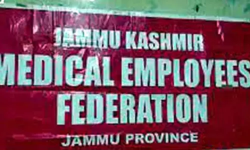 JKMEF ने कर्मचारियों का वेतन जारी करने की मांग की