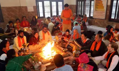 JAMMU: ‘चतुर्वेद शतकम यज्ञ’ का ‘बलिदान भवन’ में समापन