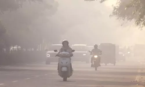Bhopal: AQI 300 के पार, MP में बढ़ा वायु प्रदूषण का खतरा Bhopal: AQI 300 के पार, MP में बढ़ा वायु प्रदूषण का खतरा