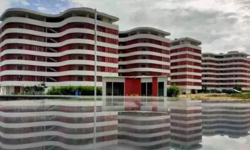 IIT हैदराबाद ने सरकारी स्कूल के स्टूडेंट्स को प्रेरणा-2025 के तहत इंस्टीट्यूट टूर पर भेजा
