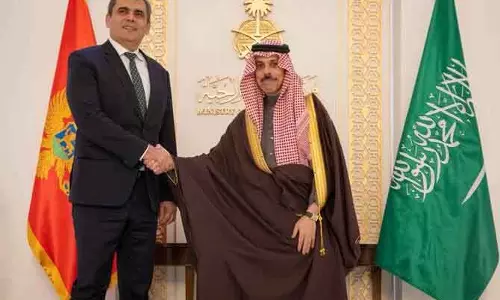 Riyadh में सऊदी और मोंटेनेग्रो के विदेश मंत्रियों की बैठक, सहयोग बढ़ाने पर चर्चा Riyadh में सऊदी और मोंटेनेग्रो के विदेश मंत्रियों की बैठक, सहयोग बढ़ाने पर चर्चा