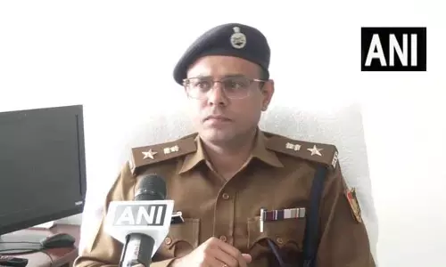 नार्को अपराधियों के खिलाफ बड़ी कार्रवाई, 12 गिरफ़्तार, कोकेन-हेरोइन और करोड़ों रुपए जब्त नार्को अपराधियों के खिलाफ बड़ी कार्रवाई, 12 गिरफ़्तार, कोकेन-हेरोइन और करोड़ों रुपए जब्त