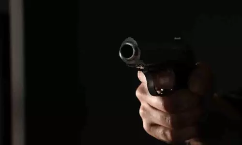 Kendrapara में पैसे के विवाद में युवक ने टीचर की मां पर हमला किया