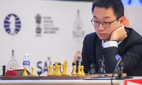 FIDE वर्ल्ड कप 2025: वेई यी ने फाइनल में सिंडारोव को रोका FIDE वर्ल्ड कप 2025: वेई यी ने फाइनल में सिंडारोव को रोका