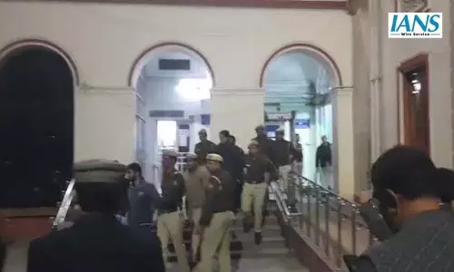 संसद मार्ग थाने के बाहर प्रदर्शन करने वाले 17 लोग तीन दिन की न्यायिक हिरासत में भेजे गए