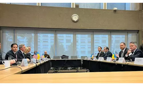 संयुक्त राज्य अमेरिका, यूक्रेन ने Geneva में शांति ढांचे पर वार्ता की