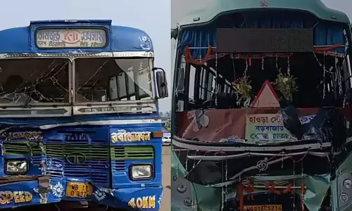 Santragachi Bridge पर भयानक हादसा, 2 बसों की आमने-सामने टक्कर