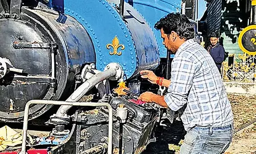 रिटायरमेंट के बाद पहाड़ियों पर दौड़ेगा यादगार steam engine रिटायरमेंट के बाद पहाड़ियों पर दौड़ेगा यादगार steam engine