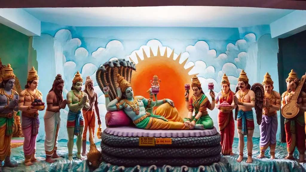 Margashirsha Purnima 2025: धन, समृद्धि और गृह सुख के लिए करें ये उपाय, पाएं मां लक्ष्मी की कृपा Margashirsha Purnima 2025: धन, समृद्धि और गृह सुख के लिए करें ये उपाय, पाएं मां लक्ष्मी की कृपा