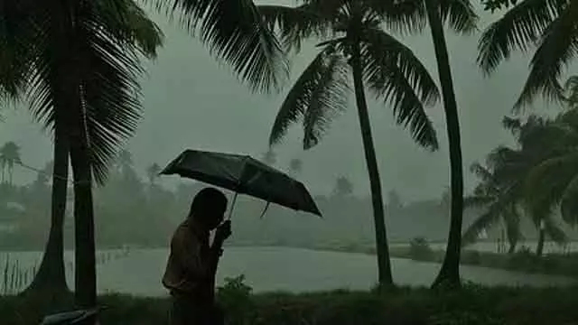 तमिलनाडु में आज ऑरेंज अलर्ट : 200 mm तक बारिश की संभावना तमिलनाडु में आज ऑरेंज अलर्ट : 200 mm तक बारिश की संभावना