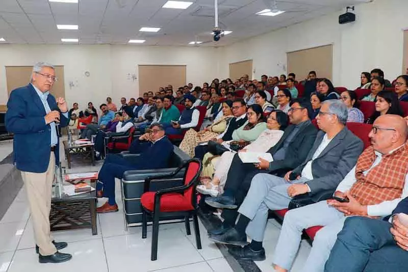 Sirsa शिक्षा नीति पर क्षमता निर्माण कार्यशाला Sirsa शिक्षा नीति पर क्षमता निर्माण कार्यशाला