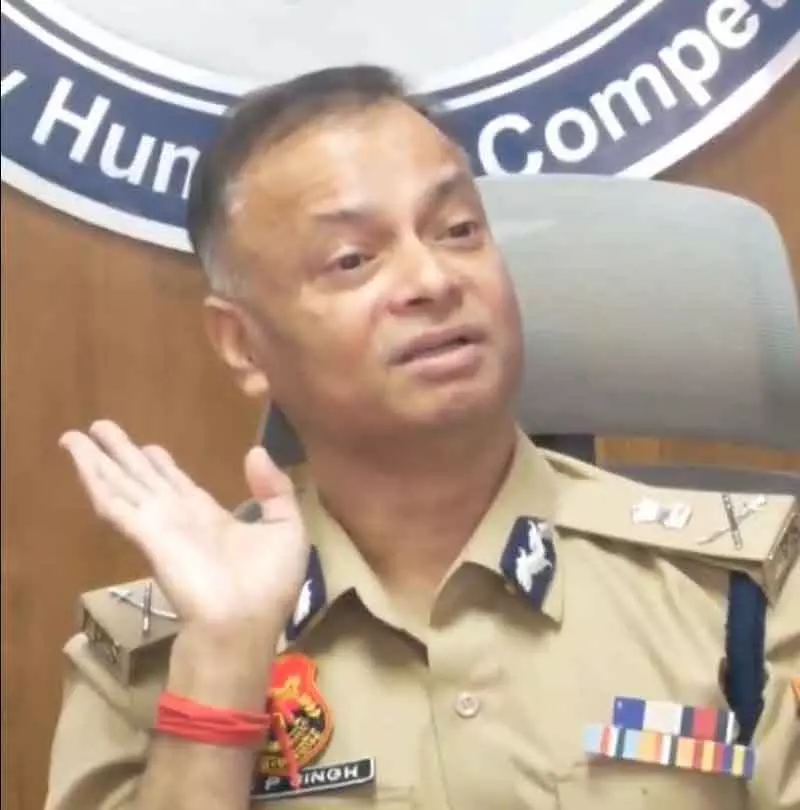 Haryana DGP गैंग लाइफस्टाइल को बढ़ावा देने वाले सिंगर्स को क्रिमिनल माना जाए Haryana DGP गैंग लाइफस्टाइल को बढ़ावा देने वाले सिंगर्स को क्रिमिनल माना जाए