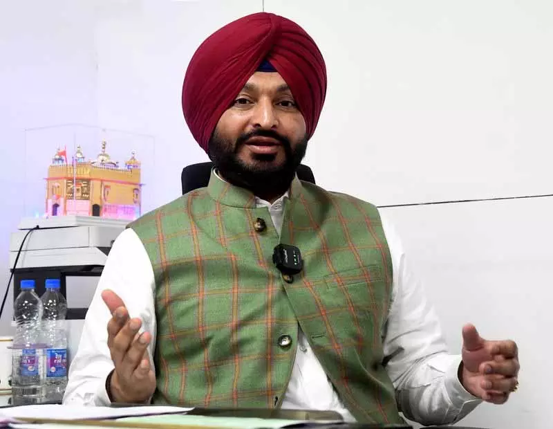 चंडीगढ़ पर पंजाब के अधिकार बदलने का कोई कदम नहीं: Bittu चंडीगढ़ पर पंजाब के अधिकार बदलने का कोई कदम नहीं: Bittu