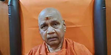 अयोध्या के संतों ने की PM मोदी की प्रशंसा, ध्वजारोहण समारोह में आएंगे 7 हजार मेहमान अयोध्या के संतों ने की PM मोदी की प्रशंसा, ध्वजारोहण समारोह में आएंगे 7 हजार मेहमान