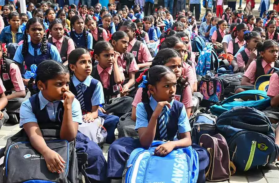 कर्नाटक पब्लिक स्कूल: बच्चों का गलत व्यवहार बढ़ रहा है कर्नाटक पब्लिक स्कूल: बच्चों का गलत व्यवहार बढ़ रहा है