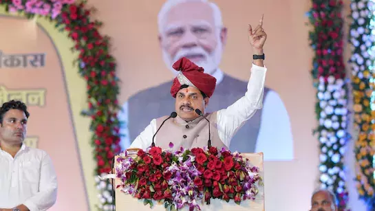 Banda: नदी जोड़ परियोजना से बुंदेलखंड में खत्म होगा जल संकट Banda: नदी जोड़ परियोजना से बुंदेलखंड में खत्म होगा जल संकट