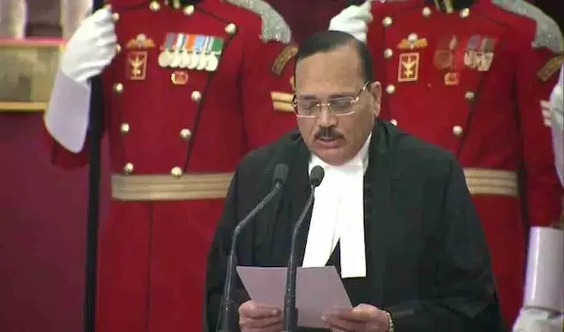 जस्टिस सूर्यकांत ने भारत के 53वें Chief Justice के तौर पर शपथ ली जस्टिस सूर्यकांत ने भारत के 53वें Chief Justice के तौर पर शपथ ली