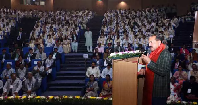 ‘आई-पीएचडी’ नई अकादमिक अवधारणा, कल्पना, नवाचार को उद्योग से जोड़ती है: Dr. Jitendra ‘आई-पीएचडी’ नई अकादमिक अवधारणा, कल्पना, नवाचार को उद्योग से जोड़ती है: Dr. Jitendra