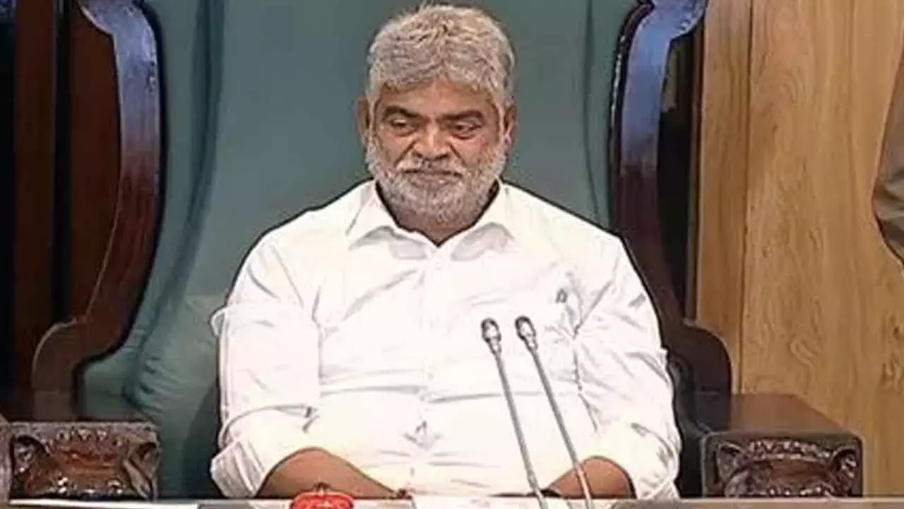 Telangana: क्या स्पीकर के पद की पवित्रता राजनीतिक मजबूरियों और न्यायिक जांच के बीच फंस गई है? Telangana: क्या स्पीकर के पद की पवित्रता राजनीतिक मजबूरियों और न्यायिक जांच के बीच फंस गई है?