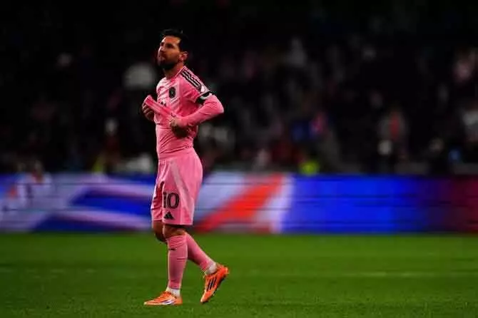 Messi की चमक से इंटर मियामी ईस्ट फाइनल में Messi की चमक से इंटर मियामी ईस्ट फाइनल में