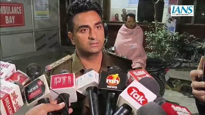 शादी वाले घर में डकैती और फायरिंग, पांच आरोपियों की गिरफ्तारी, शादी वाले घर में डकैती और फायरिंग, पांच आरोपियों की गिरफ्तारी,