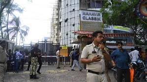 Mumbai Congress का आरोप, वोटरों को बांटने के लिए मालवणी में हिंदुओं और दलितों के घर गिराए गए
