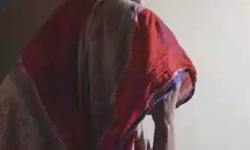कैफे में गैंगरेप, बस स्टैंड के पास बेसुध मिली पीड़िता