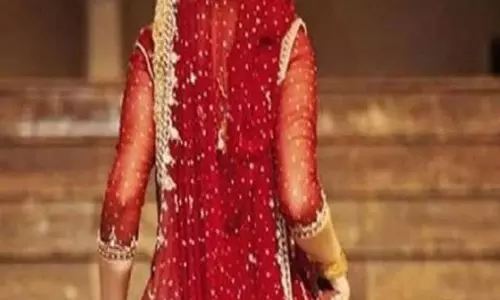 ऐन मौके पर दुल्हन का बड़ा फैसला, शादी से किया मना, मचा हड़कंप ऐन मौके पर दुल्हन का बड़ा फैसला, शादी से किया मना, मचा हड़कंप