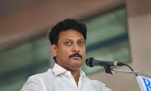 अगले एकेडमिक साल से करिकुलम में धीरे-धीरे बदलाव होंगे: Anbil Mahesh अगले एकेडमिक साल से करिकुलम में धीरे-धीरे बदलाव होंगे: Anbil Mahesh