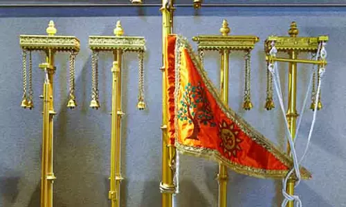 PM Modi ने आज अयोध्या मंदिर के 161 फुट ऊंचे टावर पर भगवा झंडा फहराया