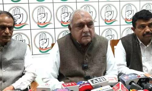 Rohtak हुड्डा ने किसानों को छोड़ देने के लिए सरकार की आलोचना की Rohtak हुड्डा ने किसानों को छोड़ देने के लिए सरकार की आलोचना की