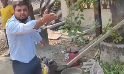 जोन आयुक्त पर घूस मांगने का आरोप, अतिक्रमण हटाने के दौरान हंगामा