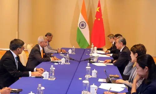 Arunachal की महिला मामले में भारत ने चीन को लिखा कड़ा विरोध पत्र Arunachal की महिला मामले में भारत ने चीन को लिखा कड़ा विरोध पत्र