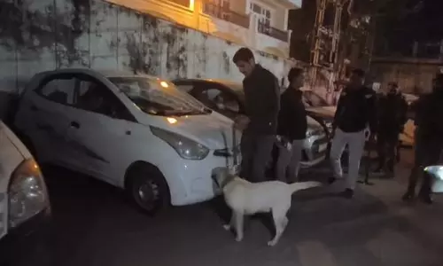 Katra :हाई अलर्ट पुलिस ने चलाया बड़ा सर्च ऑपरेशन Katra :हाई अलर्ट पुलिस ने चलाया बड़ा सर्च ऑपरेशन