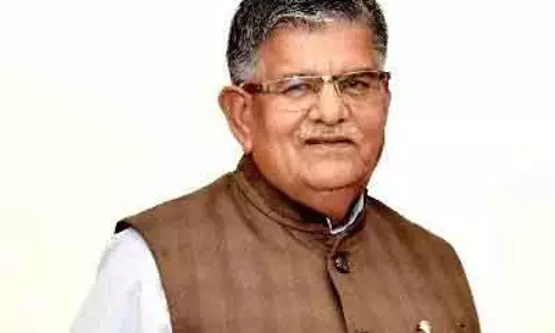 Punjab के राज्यपाल ने Kashmir खूबसूरती की तारीफ की, ठंड से टूरिज्म को बढ़ावा Punjab के राज्यपाल ने Kashmir खूबसूरती की तारीफ की, ठंड से टूरिज्म को बढ़ावा