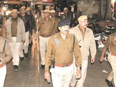 Jaipur: पहली बार प्रदेश में उच्च पुलिस अफसर पैदल गश्त करेंगे Jaipur: पहली बार प्रदेश में उच्च पुलिस अफसर पैदल गश्त करेंगे
