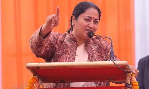 आधे शहर में अभी भी बेसिक इंफ्रास्ट्रक्चर की कमी है : Delhi CM आधे शहर में अभी भी बेसिक इंफ्रास्ट्रक्चर की कमी है : Delhi CM