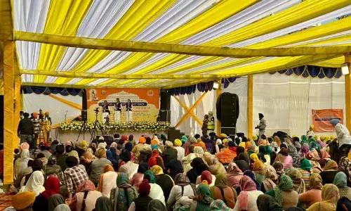 SGPC ने अलग-अलग कार्यक्रम आयोजित किए SGPC ने अलग-अलग कार्यक्रम आयोजित किए