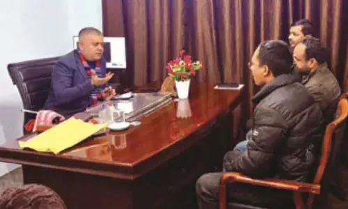 अमित शर्मा ने जम्मू-कश्मीर, लद्दाख में जनगणना निदेशक का पदभार संभाला अमित शर्मा ने जम्मू-कश्मीर, लद्दाख में जनगणना निदेशक का पदभार संभाला