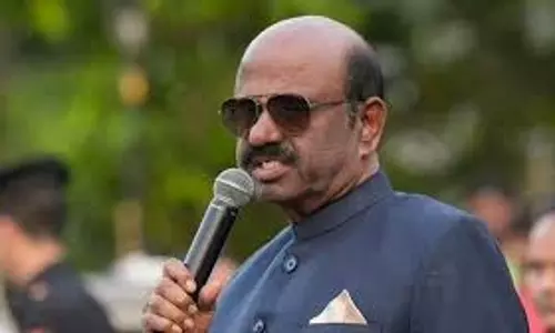 Kolkata: राज्यपाल ने धर्मेंद्र के निधन पर शोक प्रकट किया Kolkata: राज्यपाल ने धर्मेंद्र के निधन पर शोक प्रकट किया