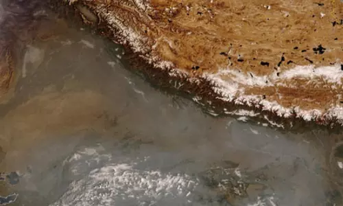 ज्वालामुखी से निकली राख का बादल उत्तरी भारत से आगे बढ़ा, सतह पर कहीं भी कोई खतरा नहीं ज्वालामुखी से निकली राख का बादल उत्तरी भारत से आगे बढ़ा, सतह पर कहीं भी कोई खतरा नहीं