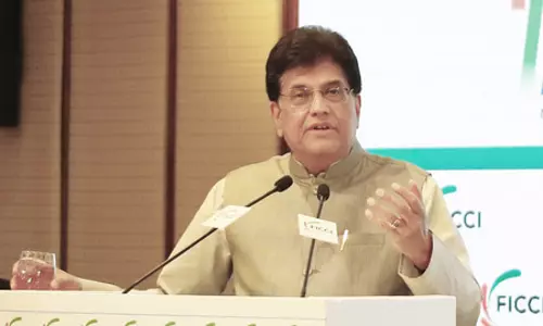 व्यापारी भारतीय अर्थव्यवस्था के विकास के मुख्य स्तम्भ: पीयूष गोयल व्यापारी भारतीय अर्थव्यवस्था के विकास के मुख्य स्तम्भ: पीयूष गोयल