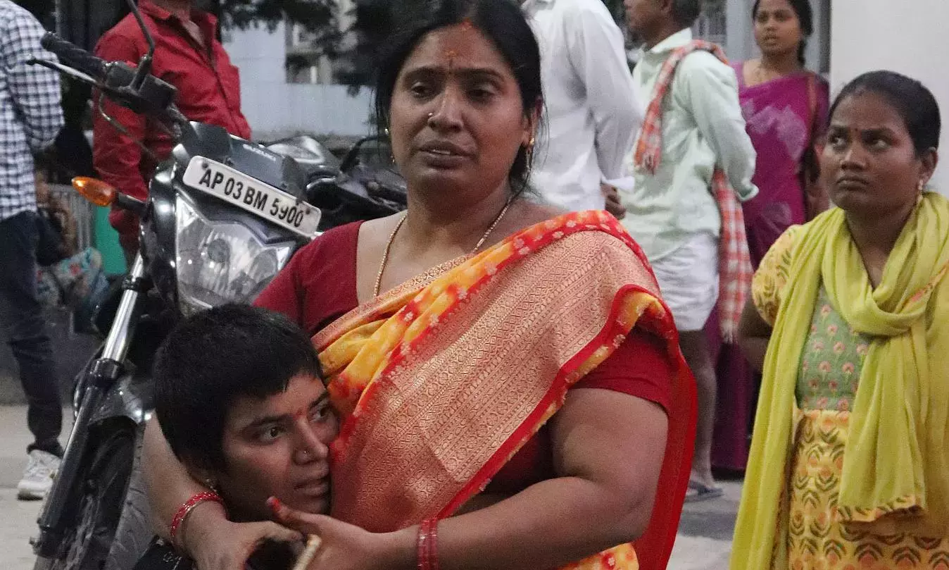 ESI अस्पताल में दुर्घटना में 1 की मौत, 2 की हालत गंभीर