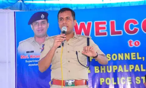 शालिबंडा आग हादसे के बाद DCP ने फेक न्यूज़ के खिलाफ चेतावनी दी शालिबंडा आग हादसे के बाद DCP ने फेक न्यूज़ के खिलाफ चेतावनी दी