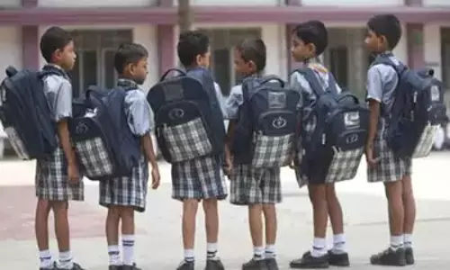 J&K सरकार ने घाटी के स्कूलों में सर्दियों की छुट्टियों की घोषणा की J&K सरकार ने घाटी के स्कूलों में सर्दियों की छुट्टियों की घोषणा की