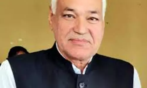 Hisar: ट्रैक्टर रजिस्ट्रेशन बढ़ोतरी पर किरमारा का तीखा बयान Hisar: ट्रैक्टर रजिस्ट्रेशन बढ़ोतरी पर किरमारा का तीखा बयान
