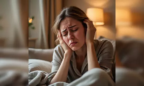 सिर में दर्द सिर्फ थकान नहीं, माइग्रेन का भी हो सकता है संकेत सिर में दर्द सिर्फ थकान नहीं, माइग्रेन का भी हो सकता है संकेत