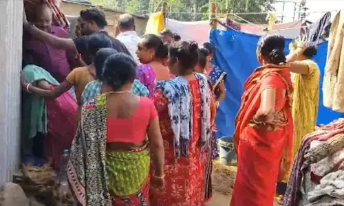 Odisha की महिला ने पारिवारिक विवाद में आत्मदाह की कोशिश की Odisha की महिला ने पारिवारिक विवाद में आत्मदाह की कोशिश की